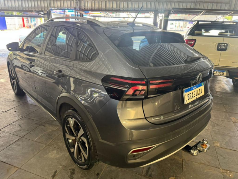 Nivus - 1.0 4P FLEX 200 TSI HIGHLINE TURBO AUTOMÁTICO