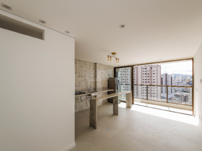 Apartamento 2 quartos com suíte e lazer completo em localização central para venda